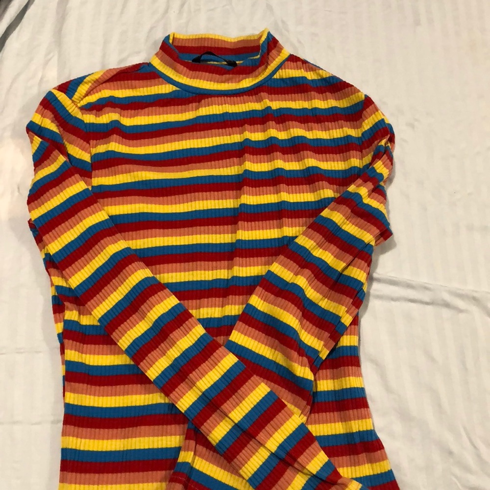 Long sleeve mock turtle neck